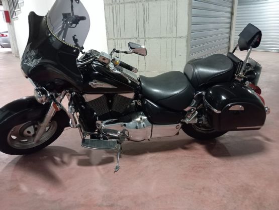 Shitet motorr Suzuki 1500 cc, Shitet motorr Suzuki model Intruder LC viti 1998, Motorra Suzuki ne shitje, Shitet motorr Suzuki me targa dhe dogane te paguar me 24000 km, shiten motorra Suzuki ne shkoder